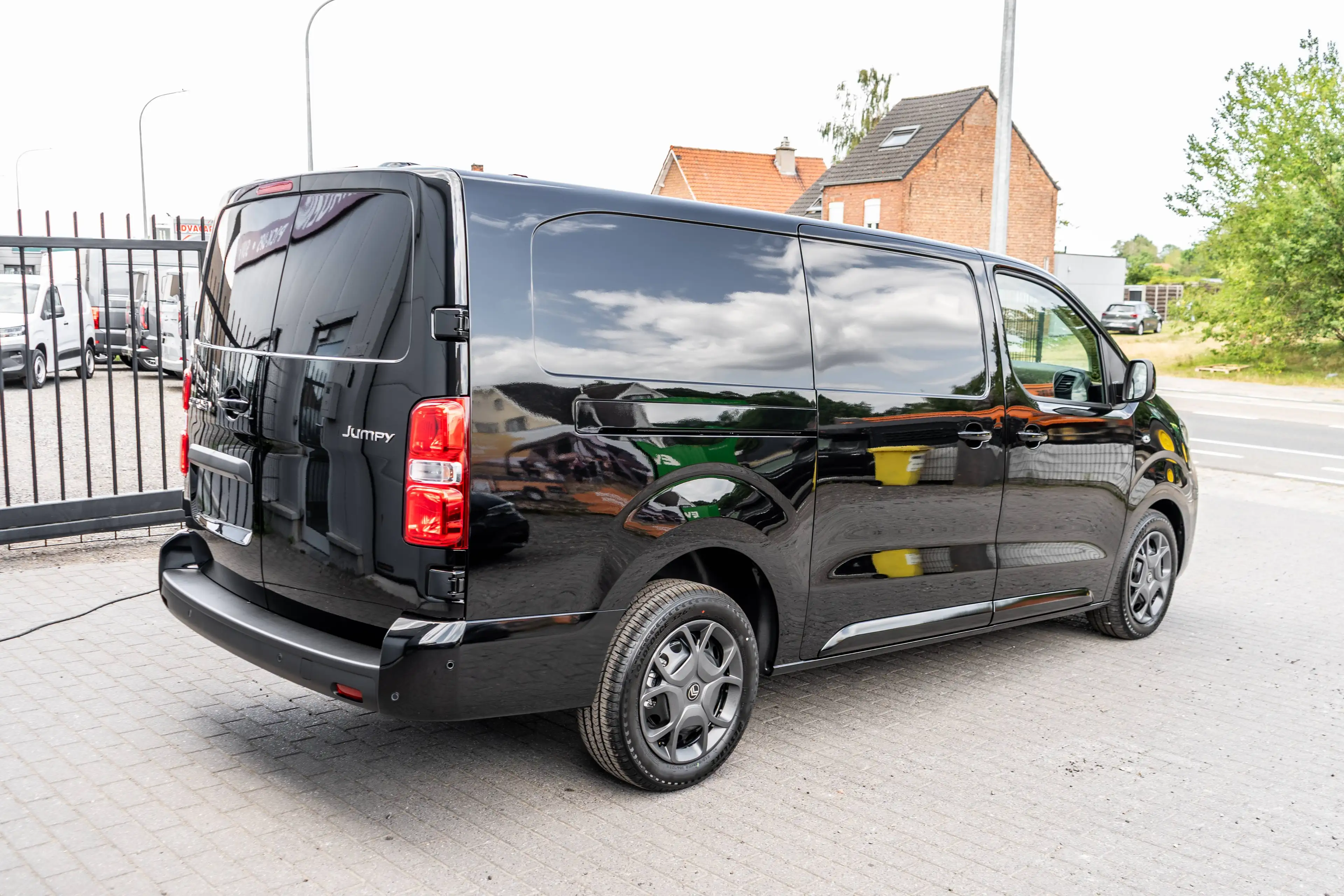 Citroen Jumpy 2.2HDi XL- Automaat - LED/ Camera/ Winter Pack - 28.800 ex BTW — photo 3
