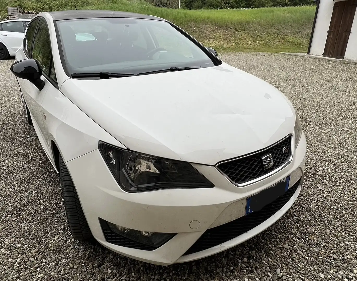 SEAT Ibiza 1.2 TSI 105cv FR **NEOPATENTATI** Bianco - 2