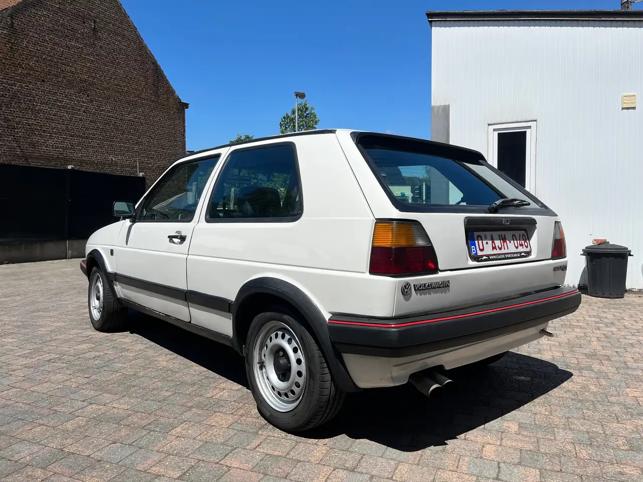 Volkswagen Golf GTI 1.8 8S, foto 2
