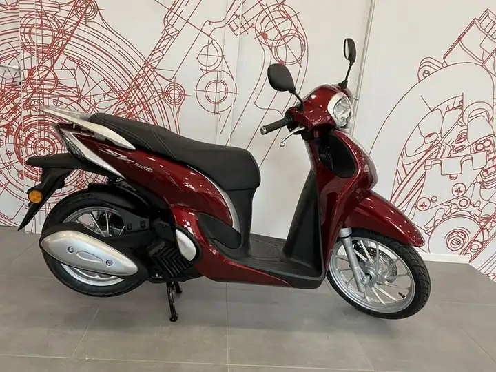 Honda per € 3.190,-