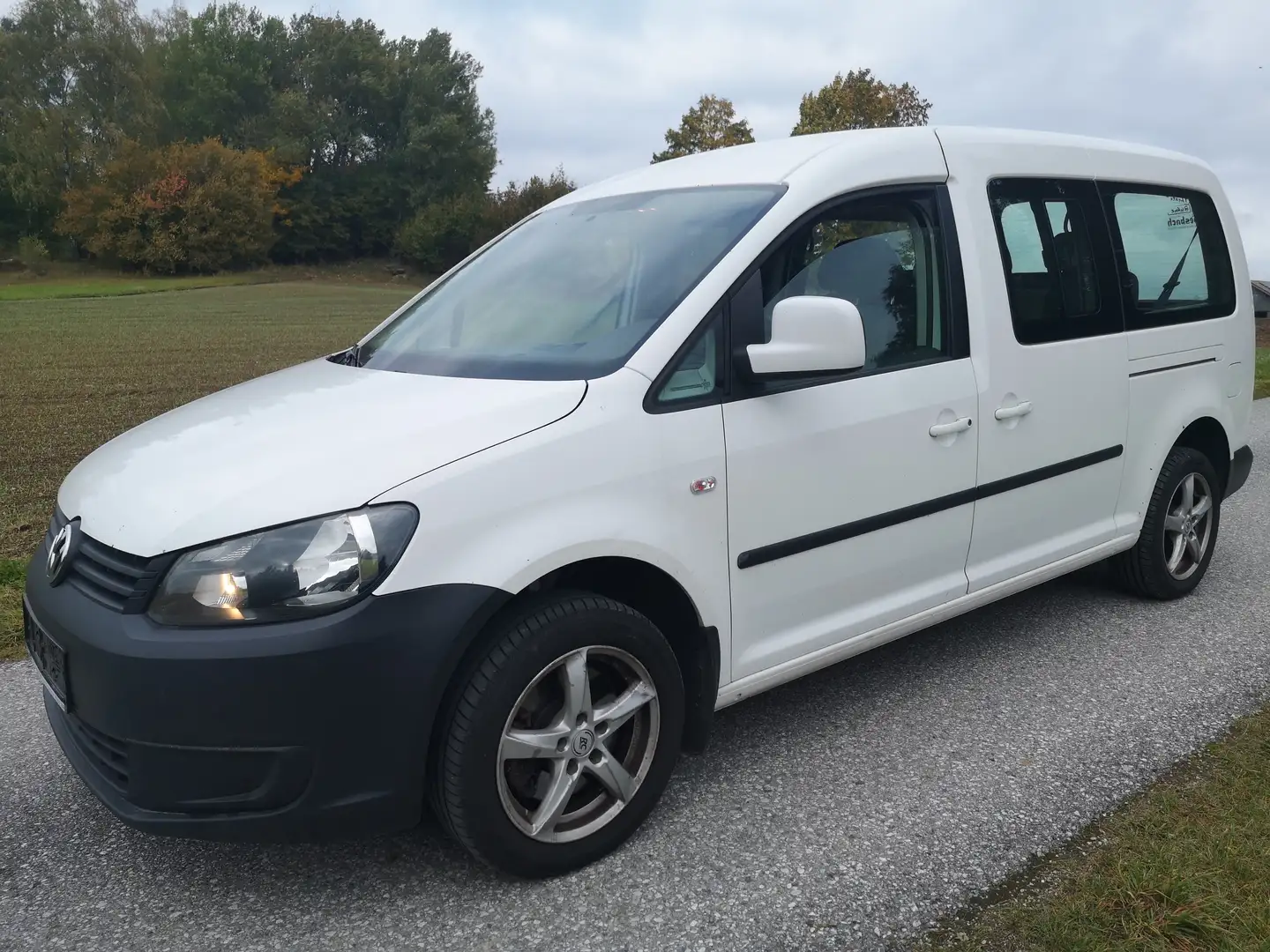 Volkswagen Caddy Caddy Kombi Maxi Trendline 1,6 TDI DPF Trendline Weiß - 1