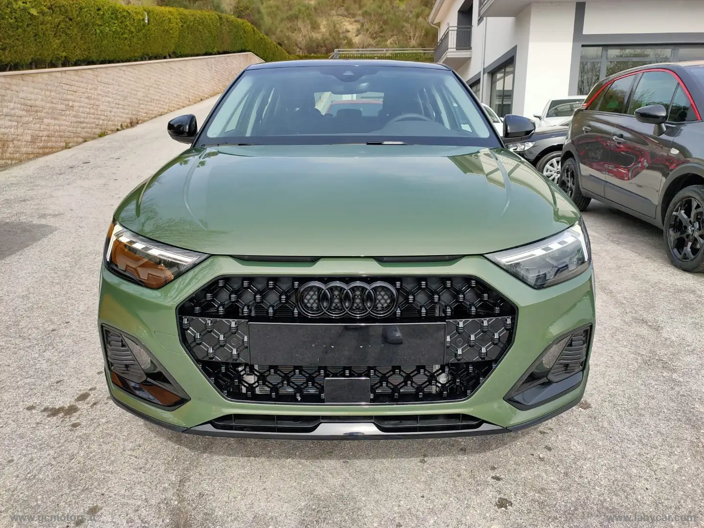Audi A1 allstreet 30 TFSI S tr. Id. Contrast Verde - 2
