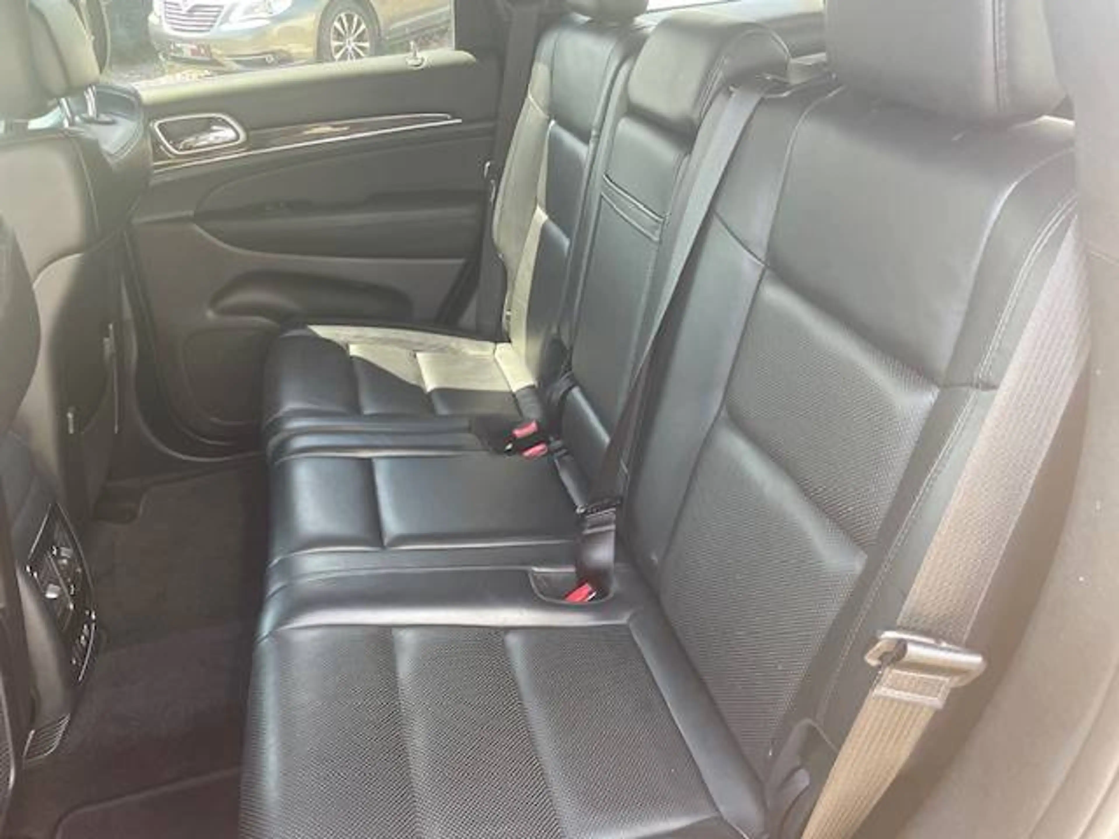 Jeep Grand Cherokee 3.0 CRD Overland — photo 11