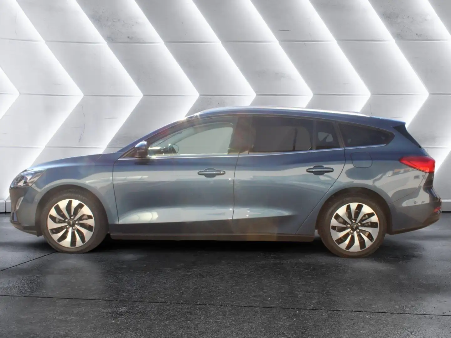 Ford Focus Turnier Cool & Connect Blau - 2