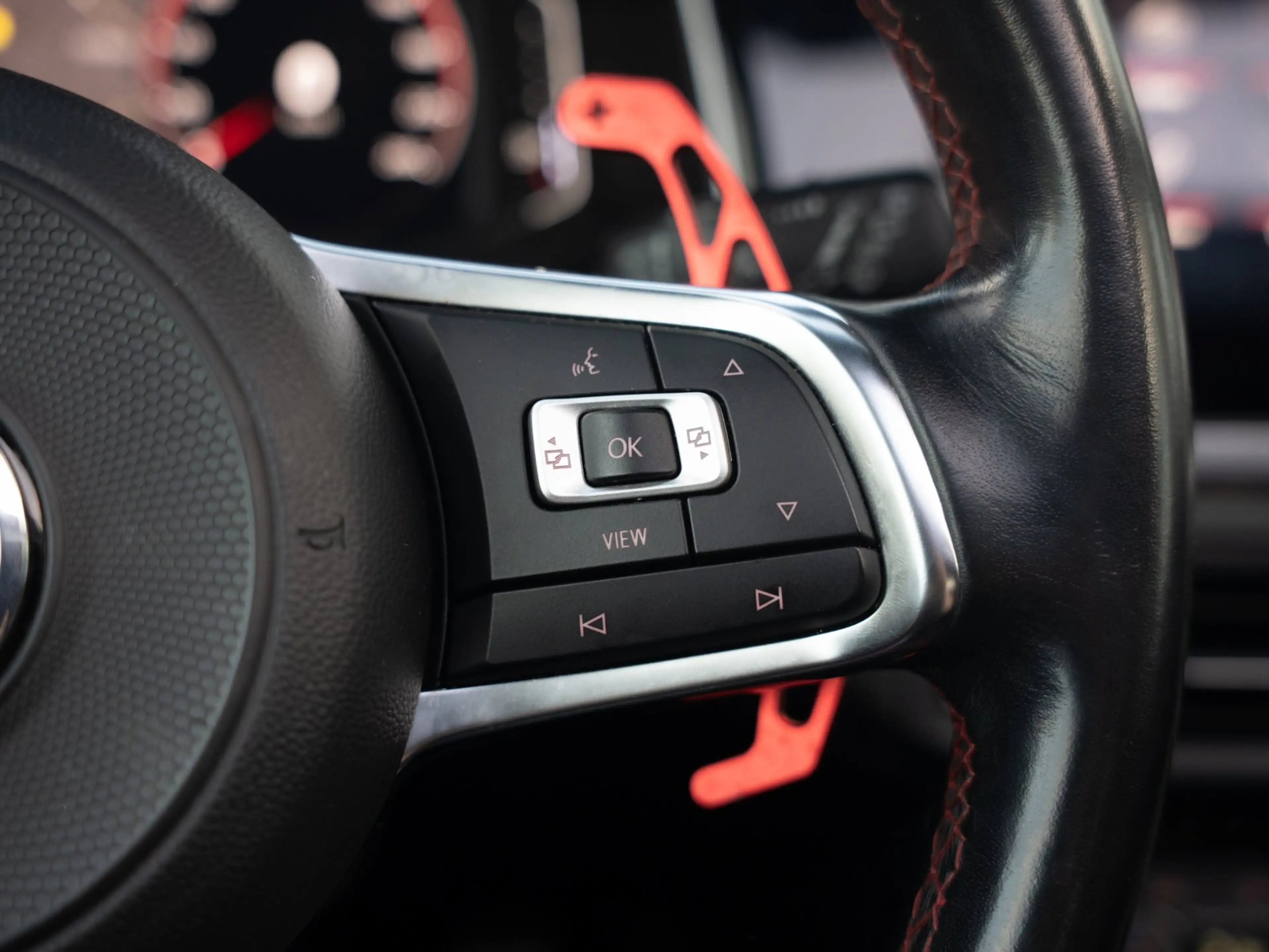 Volkswagen Polo GTI 2.0 TSI Pano/Virtual dash/Keyless/Volledig onderho — photo 15