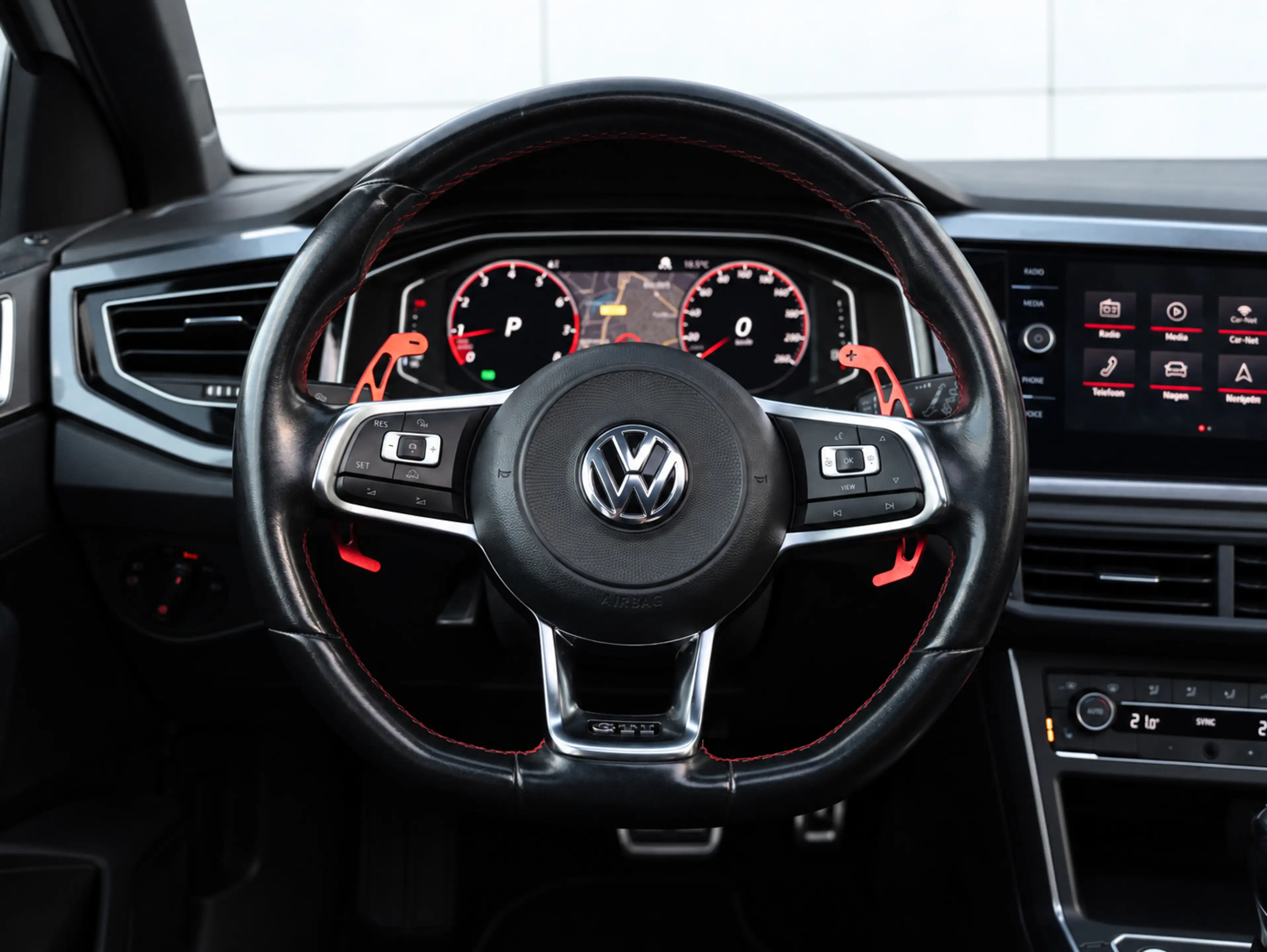 Volkswagen Polo GTI 2.0 TSI Pano/Virtual dash/Keyless/Volledig onderho — photo 9