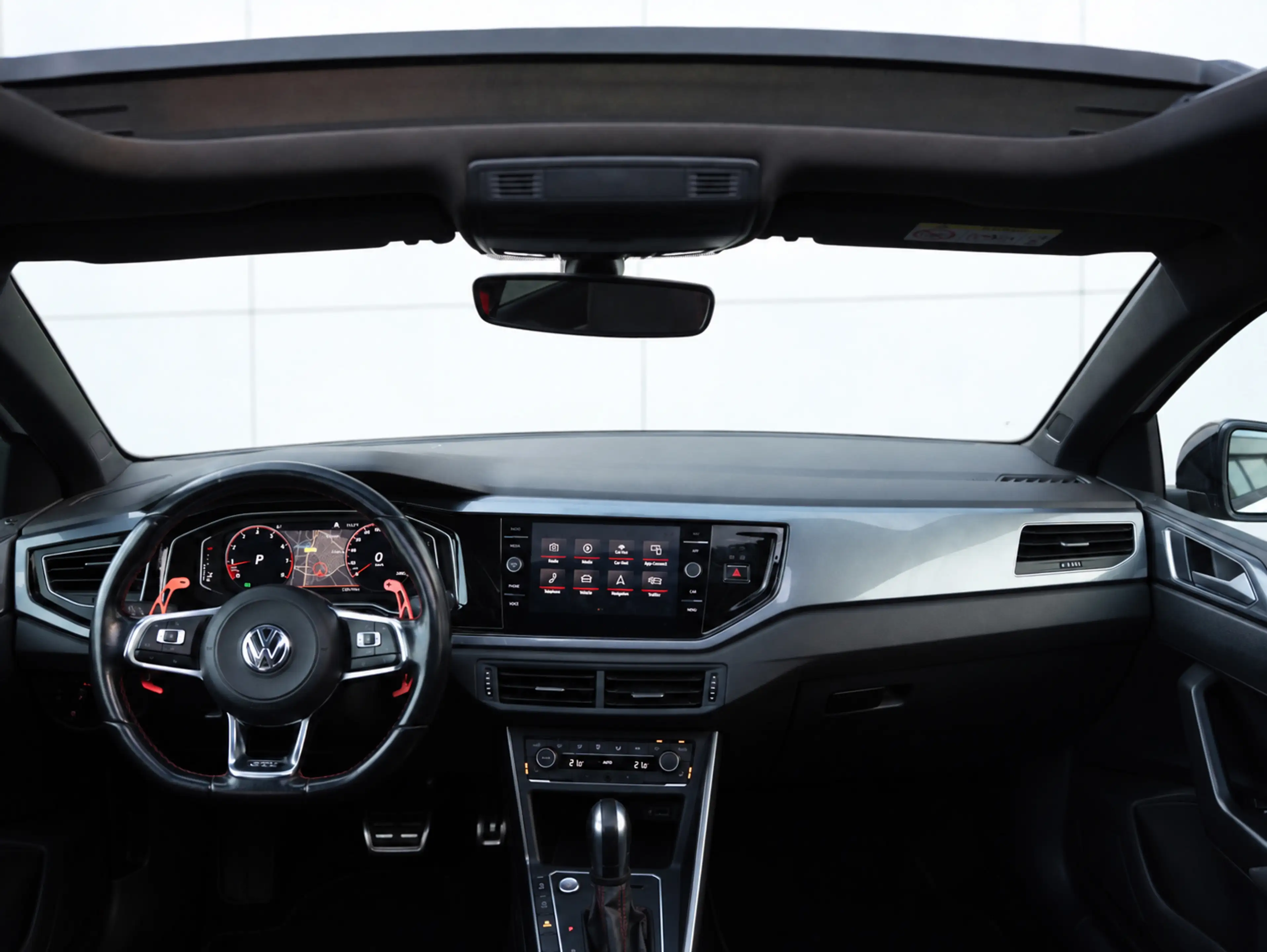 Volkswagen Polo GTI 2.0 TSI Pano/Virtual dash/Keyless/Volledig onderho — photo 13
