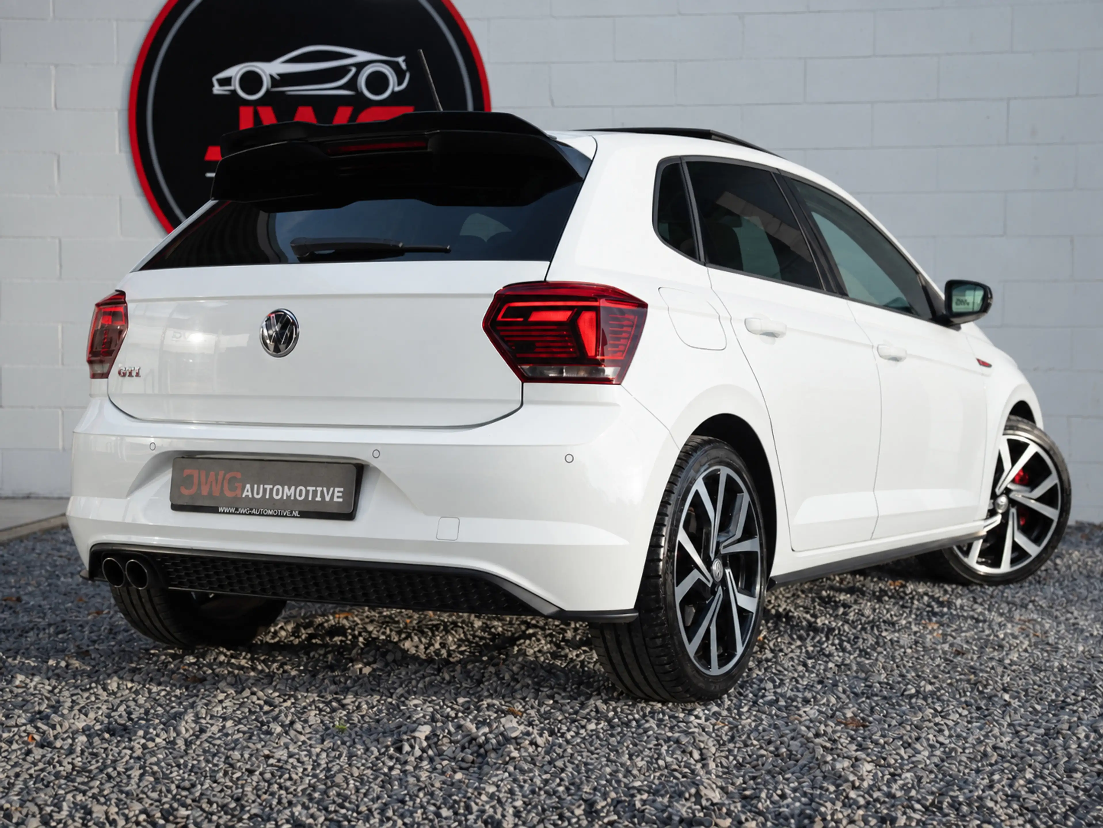 Volkswagen Polo GTI 2.0 TSI Pano/Virtual dash/Keyless/Volledig onderho — photo 3