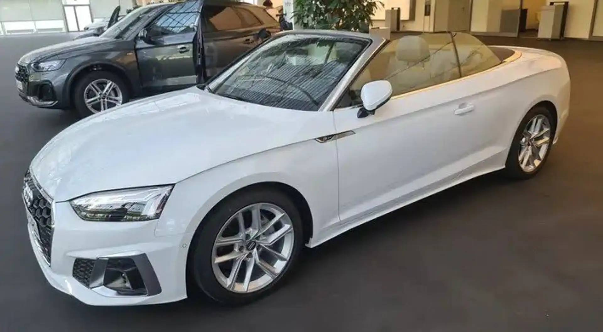 Audi A5 A5 Cabrio  quattro S-line Tüv neu Weiß - 1
