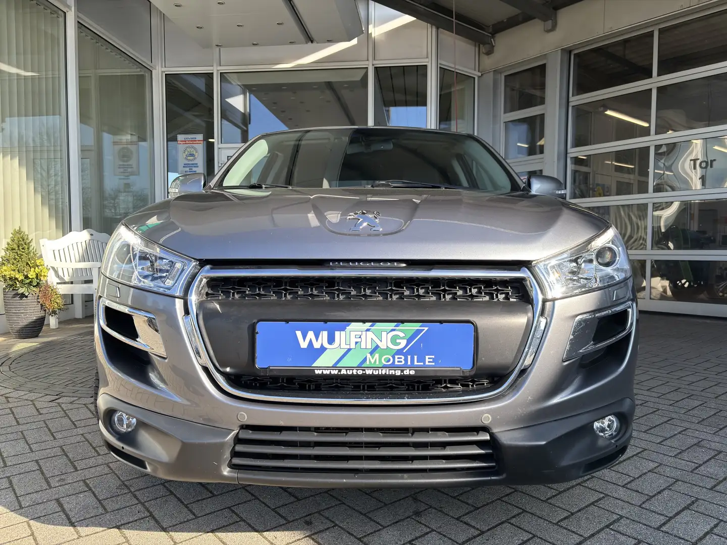 Peugeot 4008 Allure 4WD Sitzheizung Navi Leder Xenon PDC Gris - 2