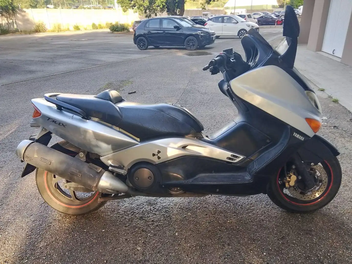 Yamaha TMAX 500 xp500 Grau - 2