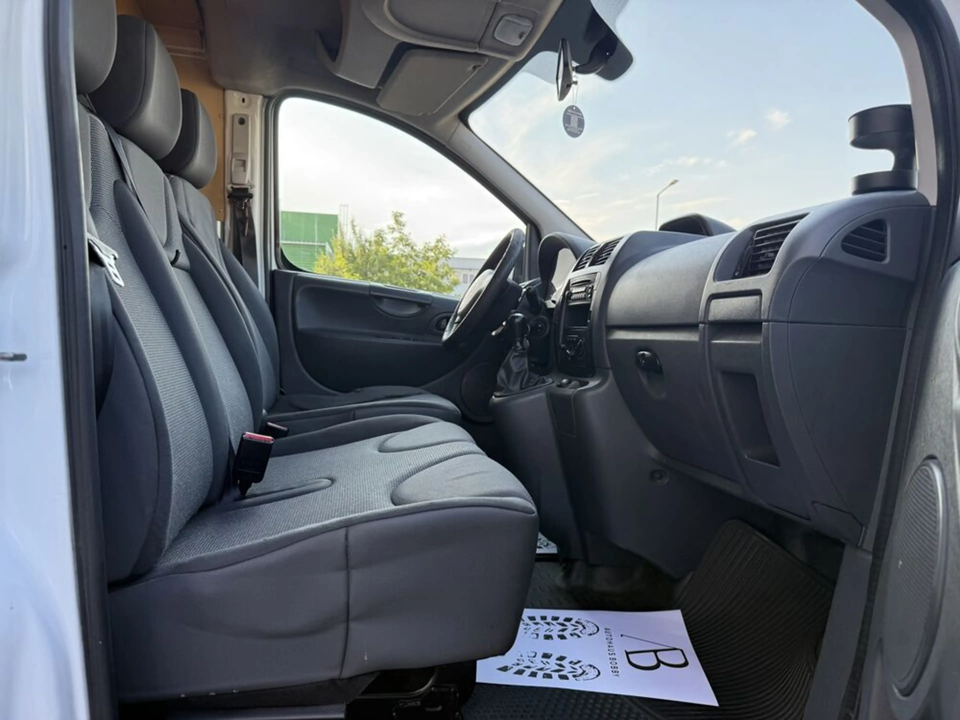 Peugeot Expert L2H1 Kasten City Worker — photo 13