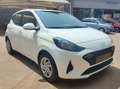 Hyundai i10 1.0 MPI Connectline Weiß - thumbnail 1