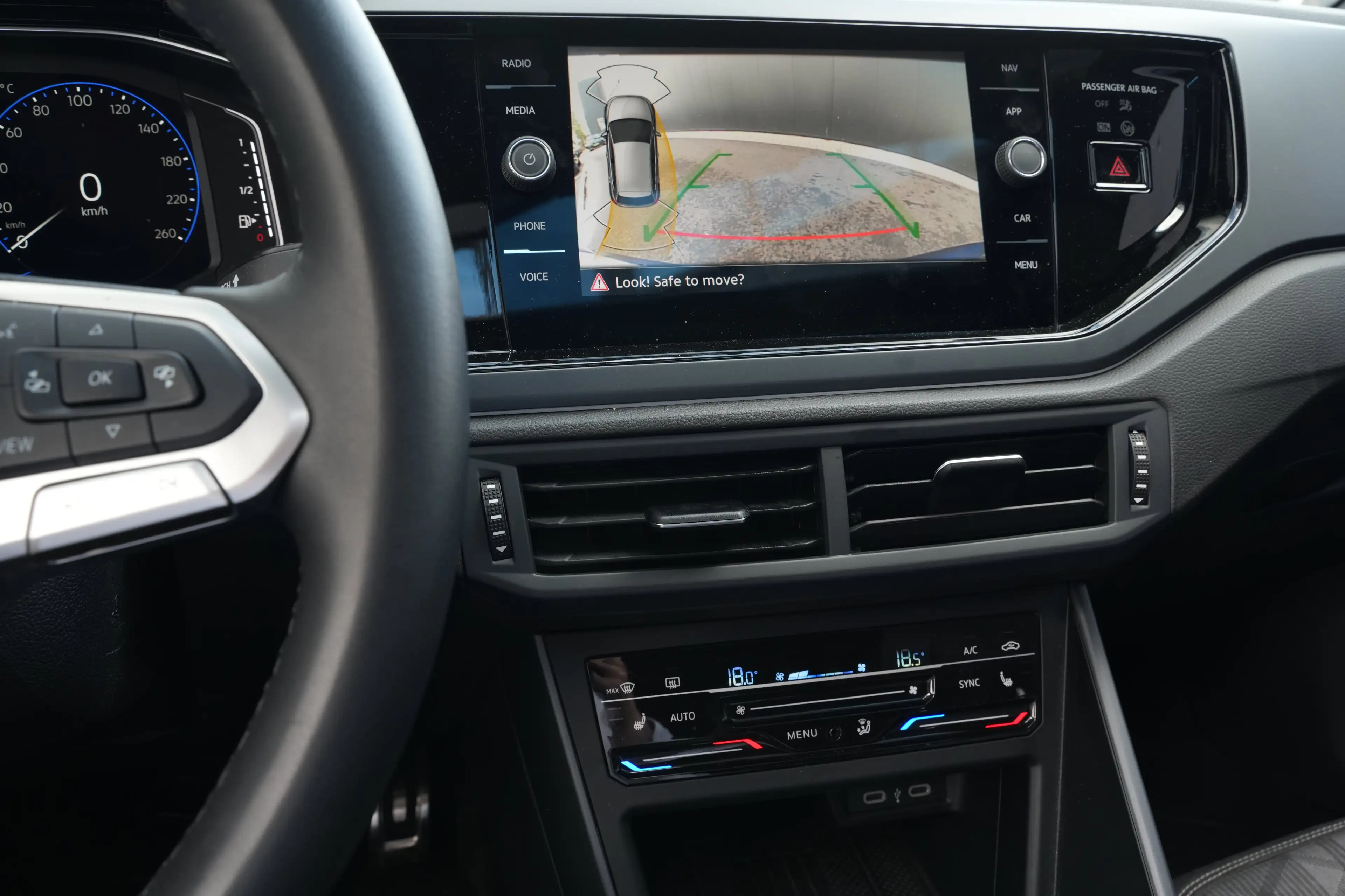 Volkswagen Polo 1.0 TSI 95pk R-Line Edition | Panoramadak | Camera — photo 10