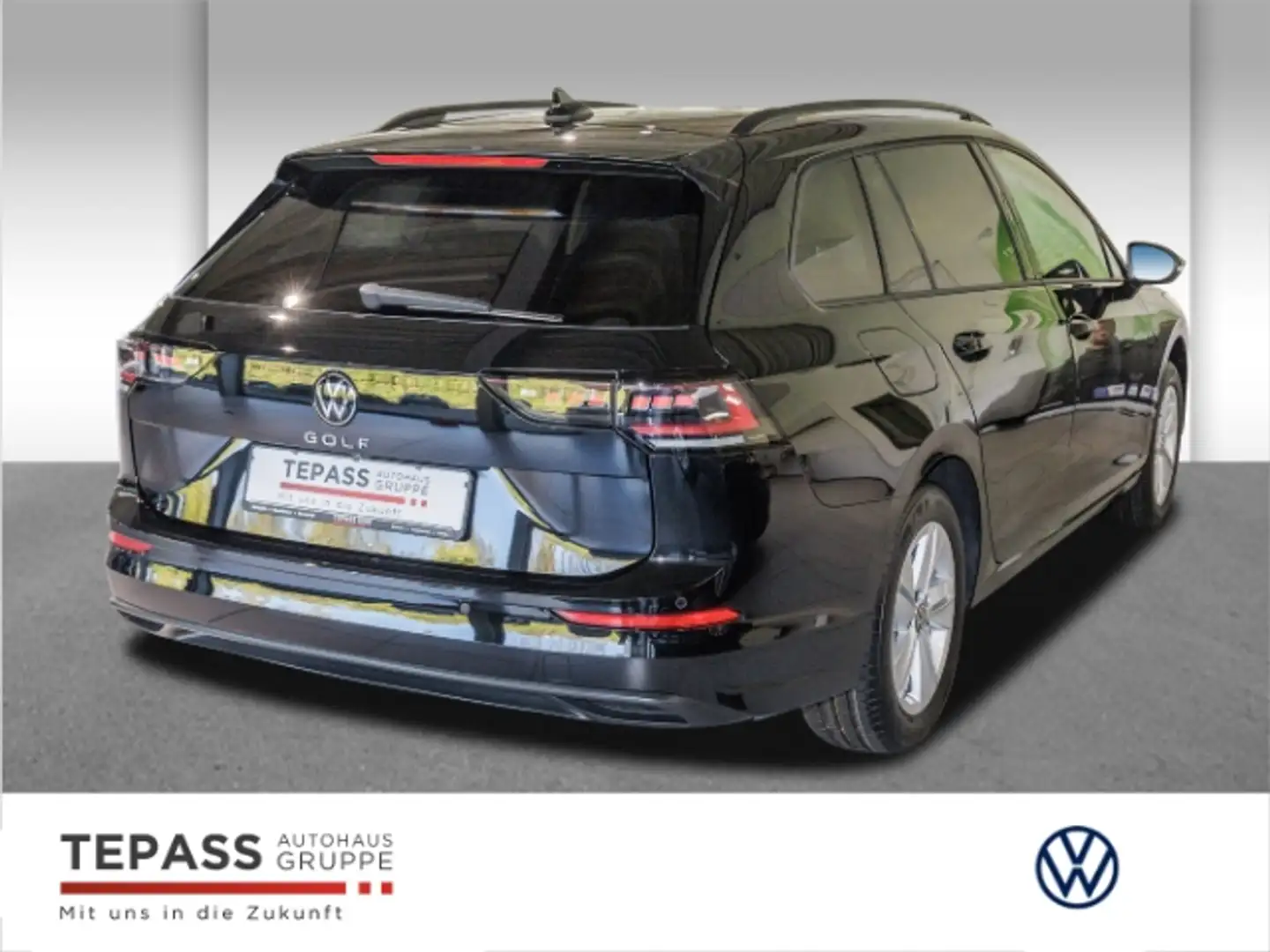 Volkswagen Golf Variant Life 1.5 l TSI OPF AHK IQ.LIGHT Schwarz - 2