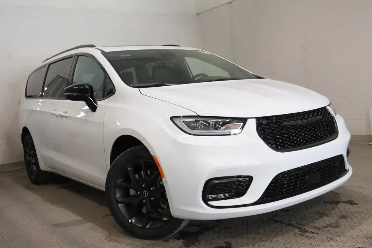2026 Chrysler Pacifica