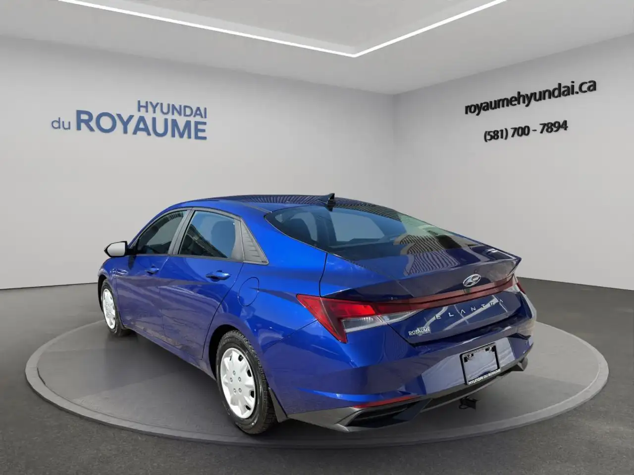 Hyundai ELANTRA снимка Hyundai ELANTRA