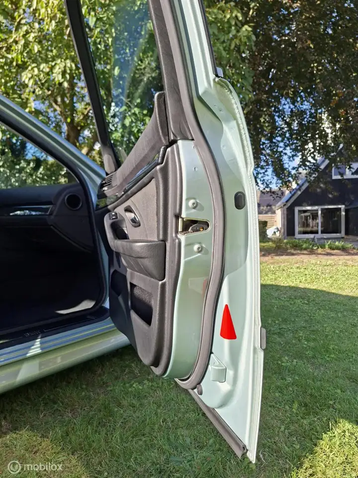 BMW 520i E39, foto 12