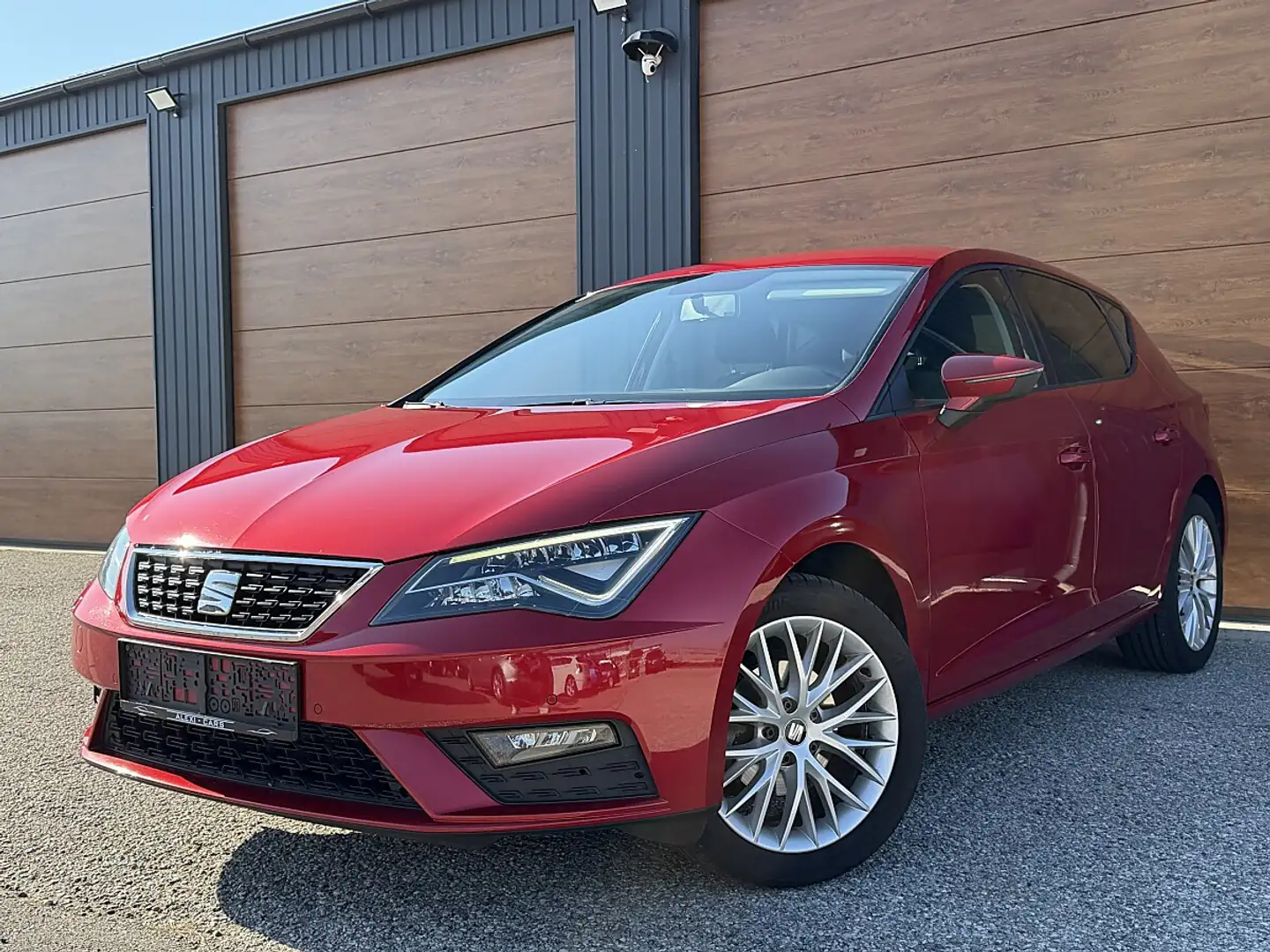 SEAT Leon 1.2 TSI Style Rot - 2