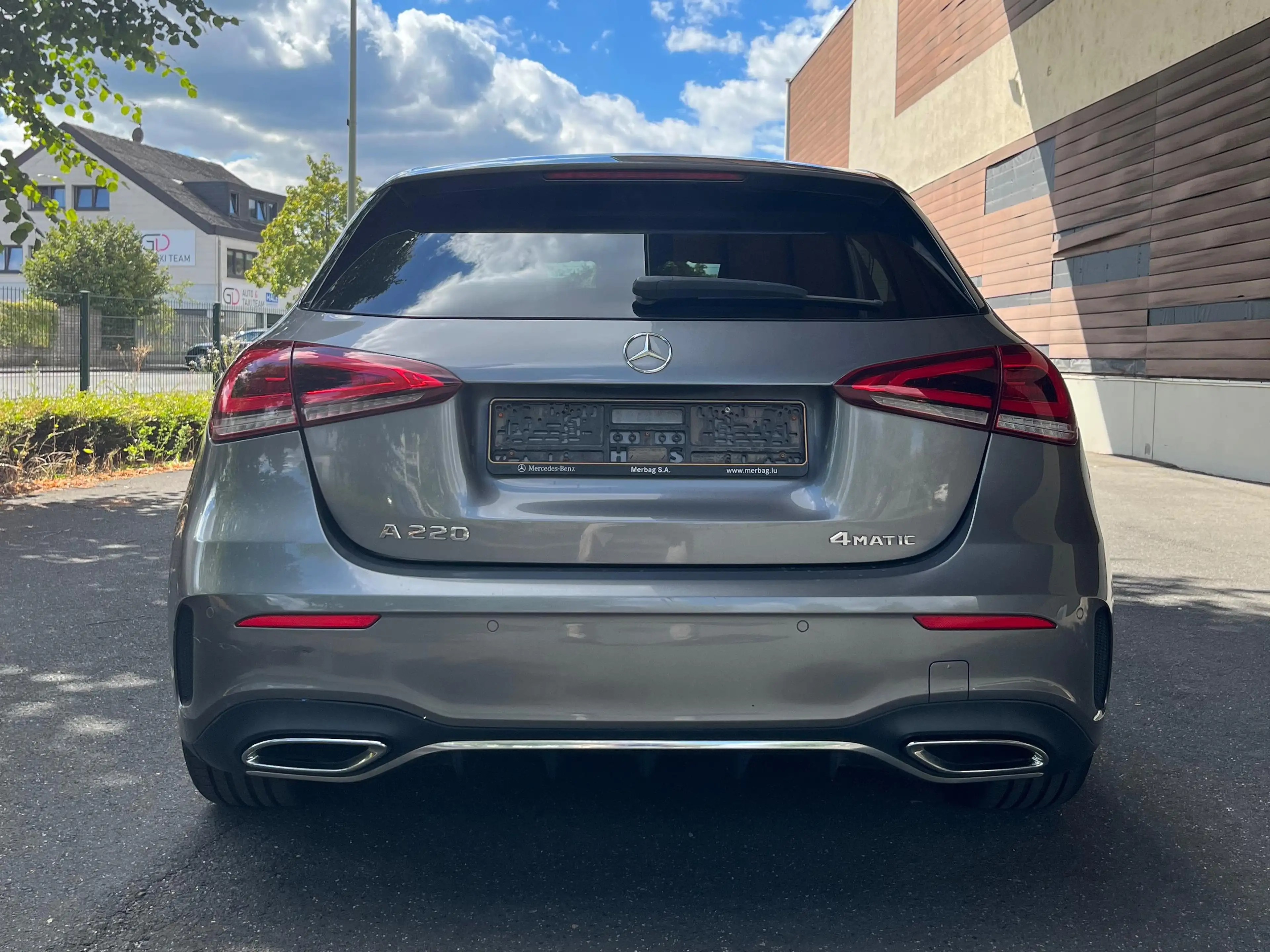 Mercedes-Benz A 220 A 220 4Matic 7G-DCT AMG Line — photo 8