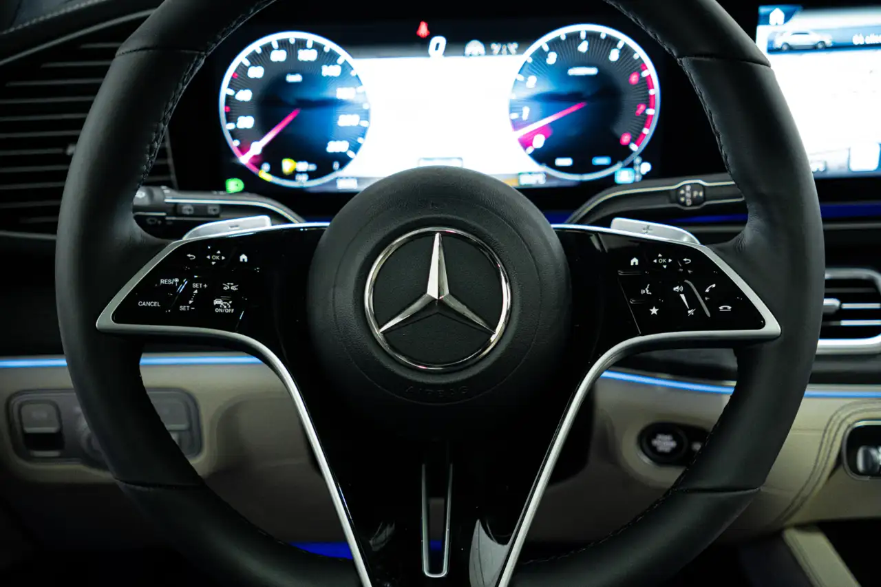Mercedes-Benz GLE снимка Mercedes-Benz GLE