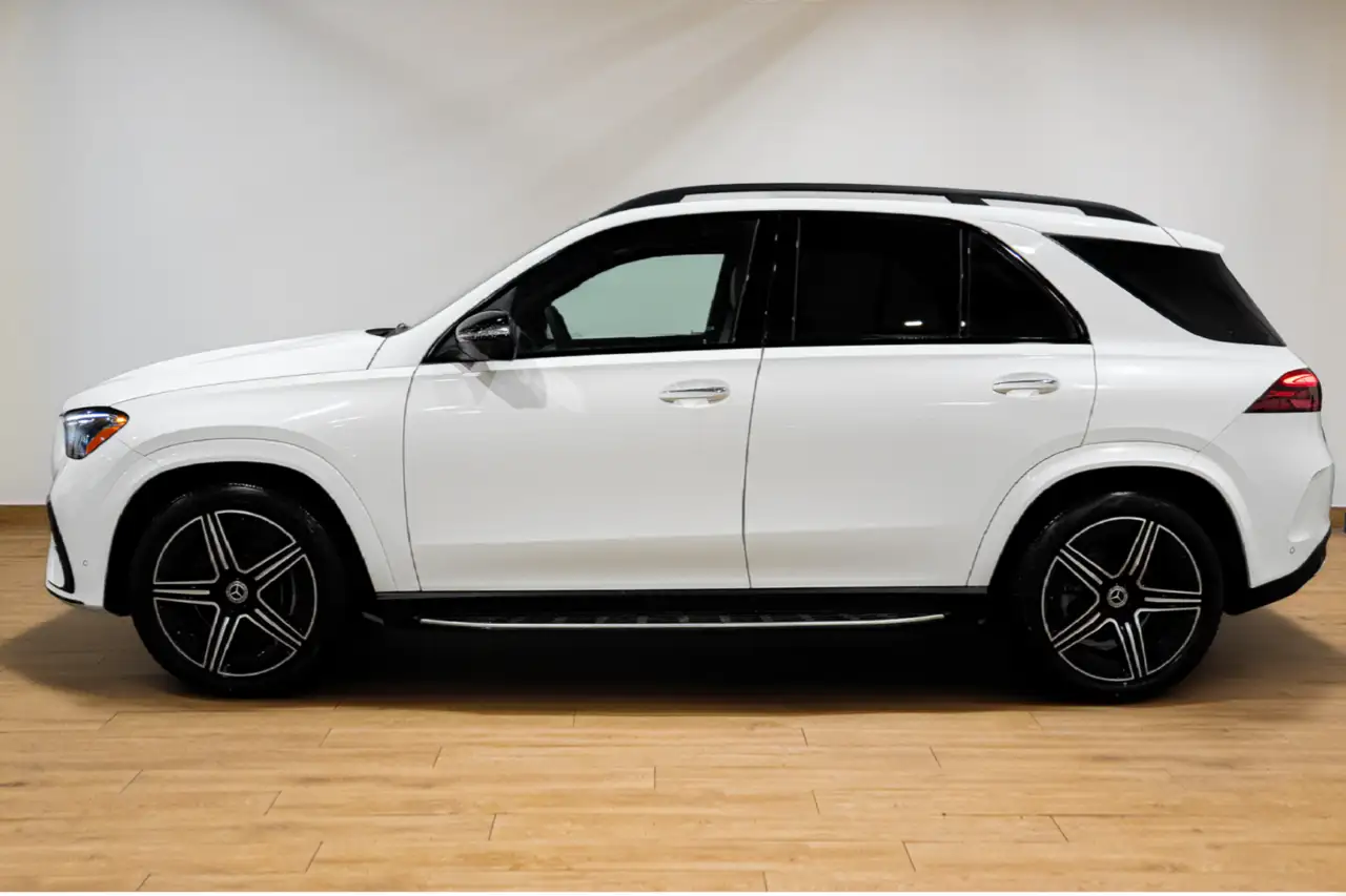 Mercedes-Benz GLE снимка Mercedes-Benz GLE