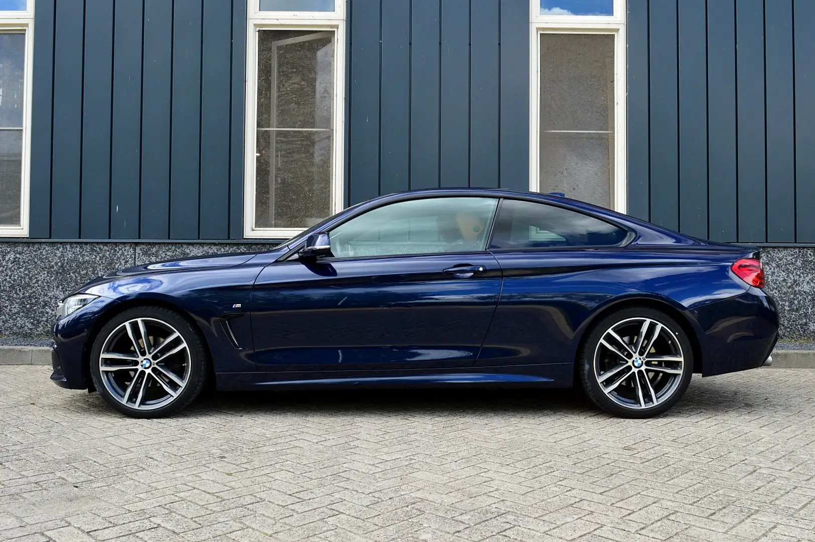 BMW 420 4-serie Coupé 420i M-Sport High Executive Rijklaar Blu/Azzurro - 2