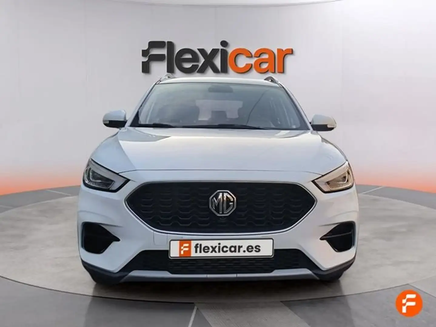 MG ZS 1.0T Comfort Auto Blanco - 2