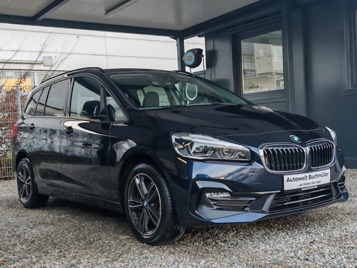 BMW 218 218 GranTourer xDrive AUTOM.,7-SITZER,AHK,KAMERA Blau - 2
