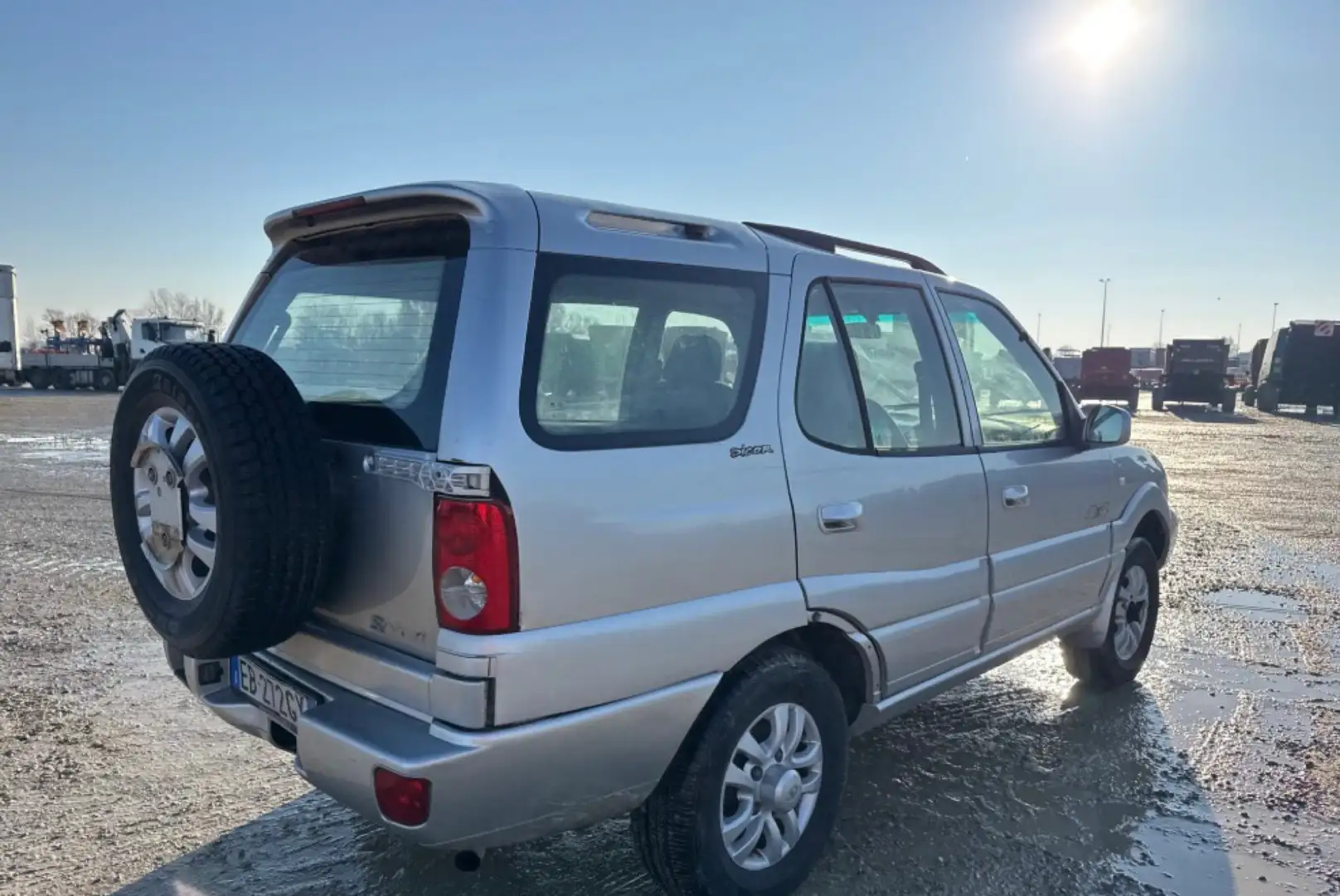 Tata Safari 2.2 dicor 16v Silber - 2