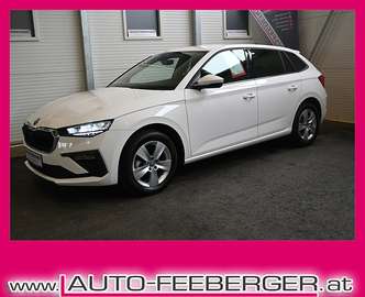 1,0 TSI Selection LED,APP Connect,Keyless,ACC T...