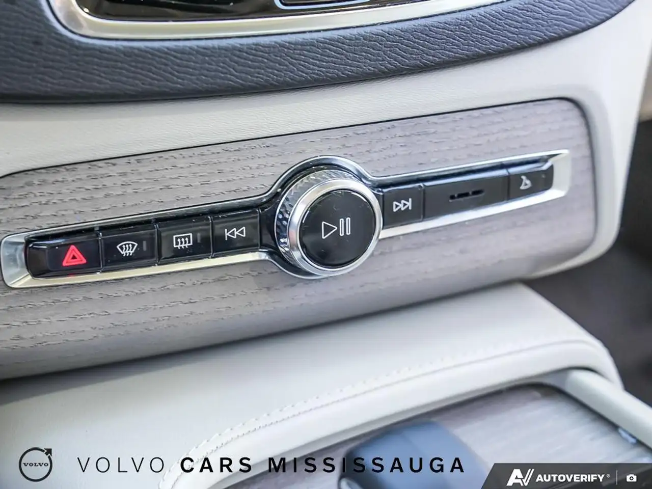 Volvo XC90 снимка Volvo XC90