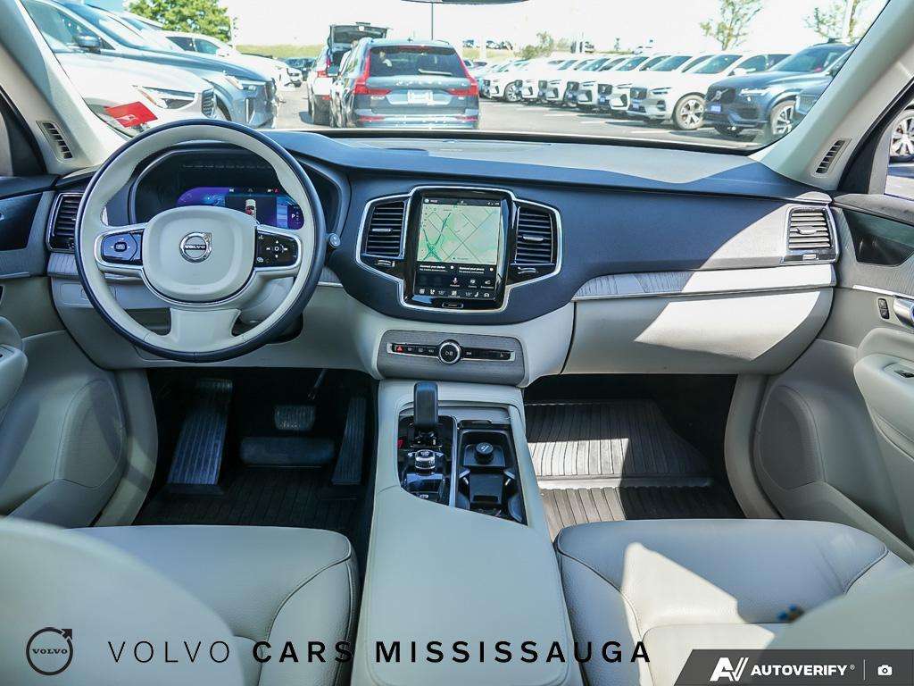 2024 Volvo XC90 Plus Bright Theme thumb 25