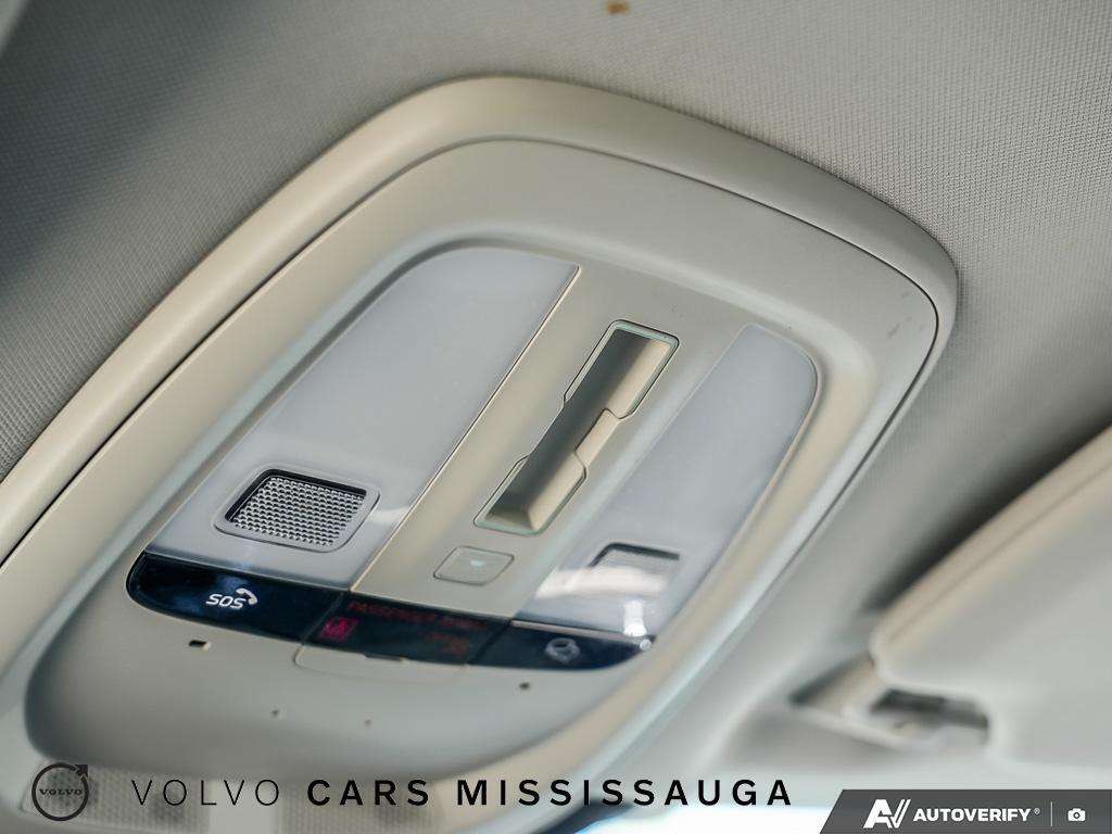 2024 Volvo XC90 Plus Bright Theme thumb 22