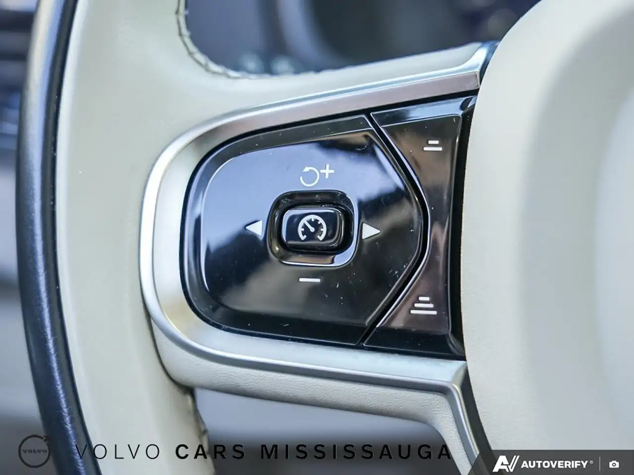 Volvo XC90 снимка Volvo XC90