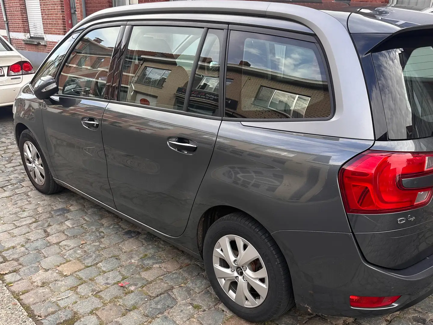 Citroen C4 Picasso C4 Picasso VTi 120 Selection Grijs - 2