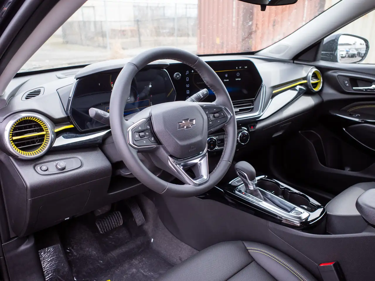Chevrolet Trax снимка Chevrolet Trax