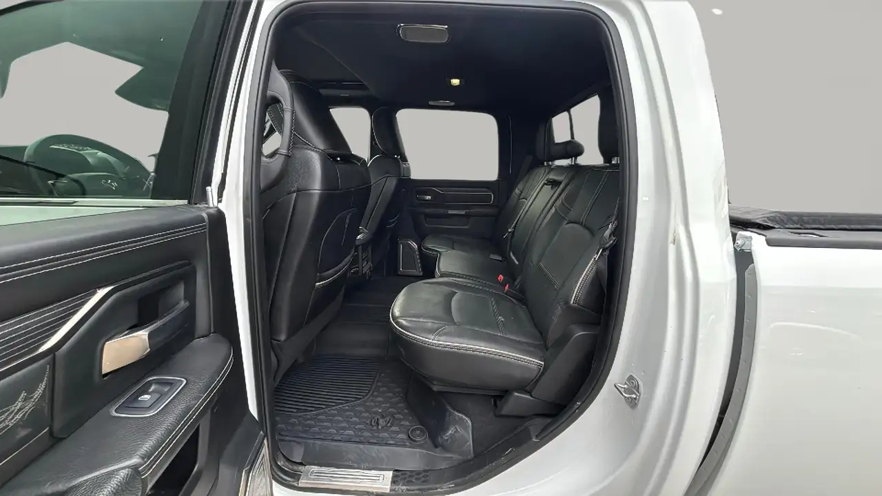 RAM 3500 снимка RAM 3500