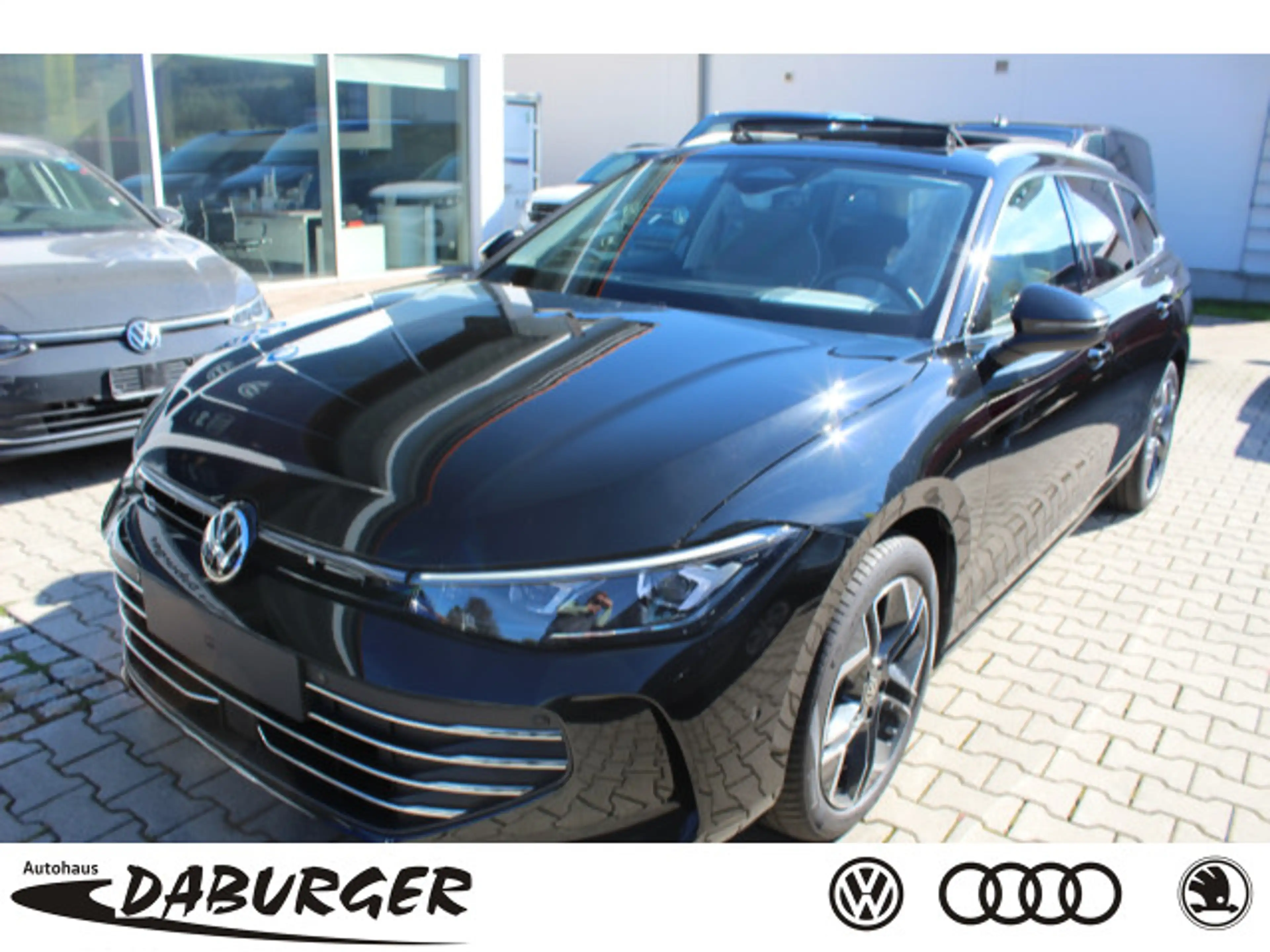Volkswagen Passat Variant 1.5 eTSI 110 kW Business AHK+Matr