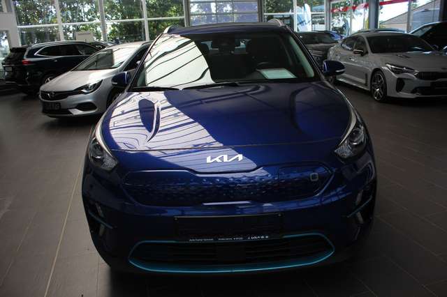 Kia e-Niro Vision ( 3-Phasen Lader+ PLUS Paket)