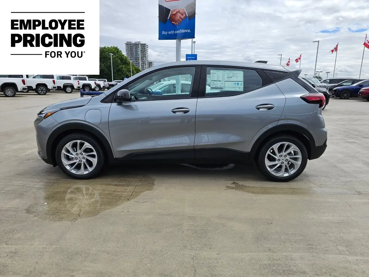 Chevrolet Bolt photo Chevrolet Bolt