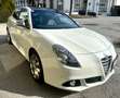 Alfa Romeo Giulietta Giulietta Exclusive 2,0 JTDM-2 Exclusive Weiß - thumbnail 2
