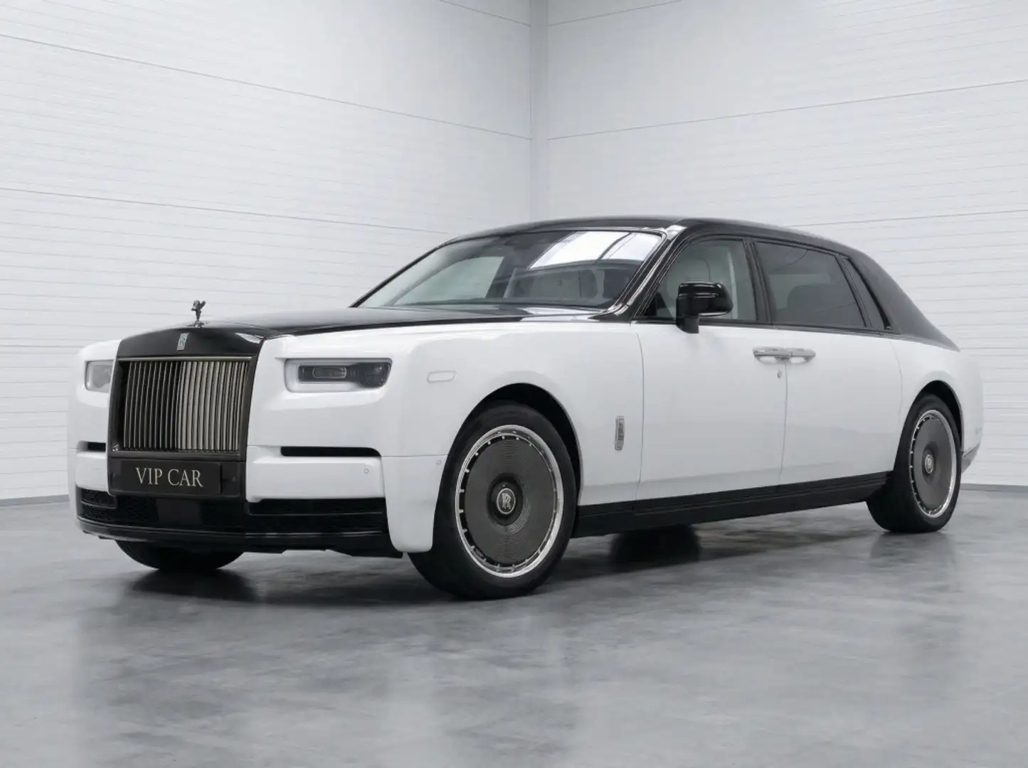 Rolls-Royce Phantom 6.7 V12 - 1