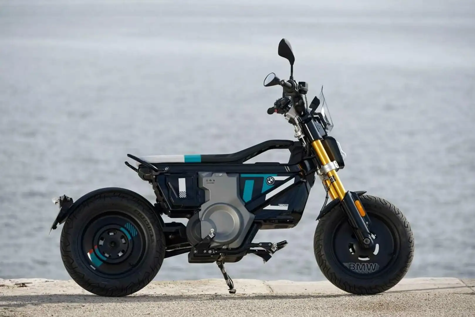 BMW CE 02 4kw Abs Nero - 1