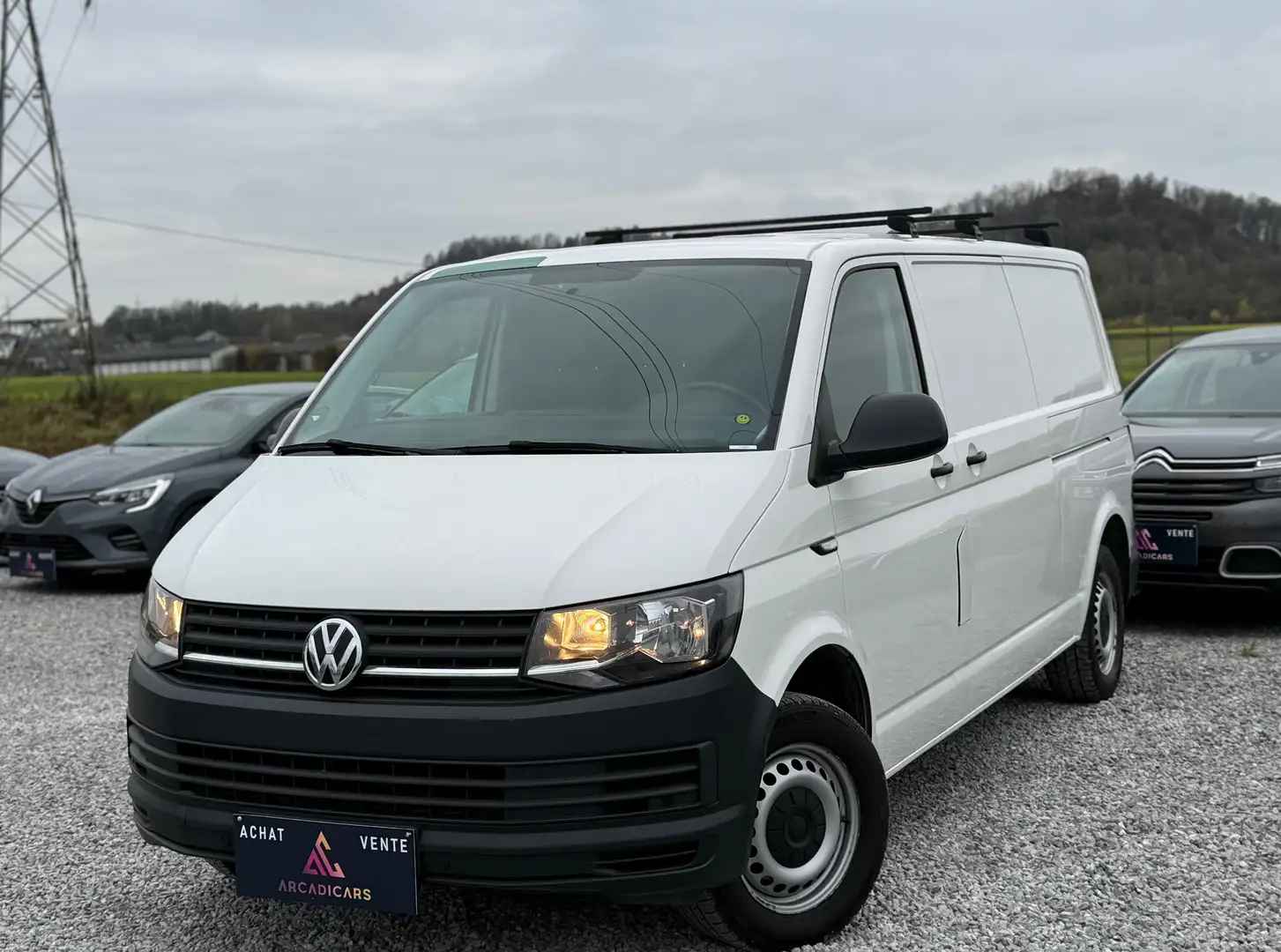 Volkswagen T6 Transporter LONG CHASSIS - 3 PLACES - CARNET COMPLET VW - TVAC Wit - 1