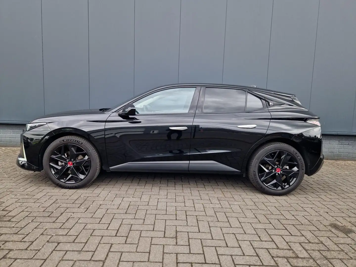 DS Automobiles DS 4 Crossback 1.5 HDI Aut.130PK Performance Line /1e eig /Garant Negru - 2