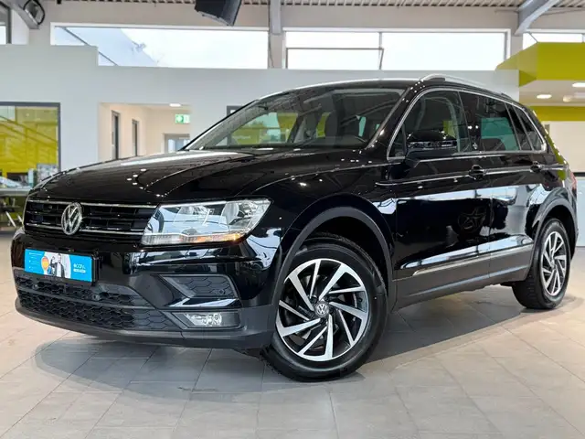 Volkswagen Tiguan Sound BMT/Start-Stopp*AHK*CarPlay*ACC*