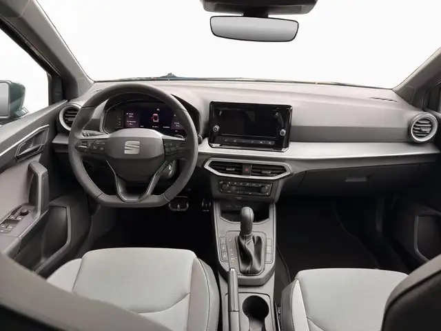 SEAT Arona view 2