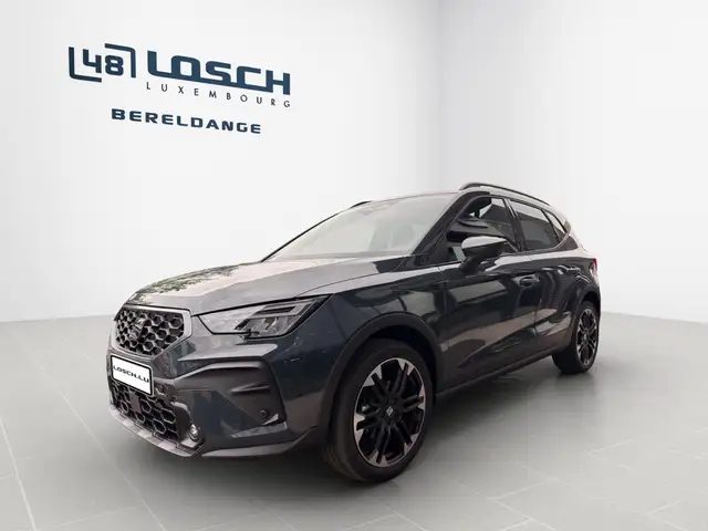 SEAT Arona view 4