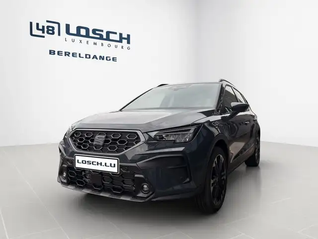 SEAT Arona view 3